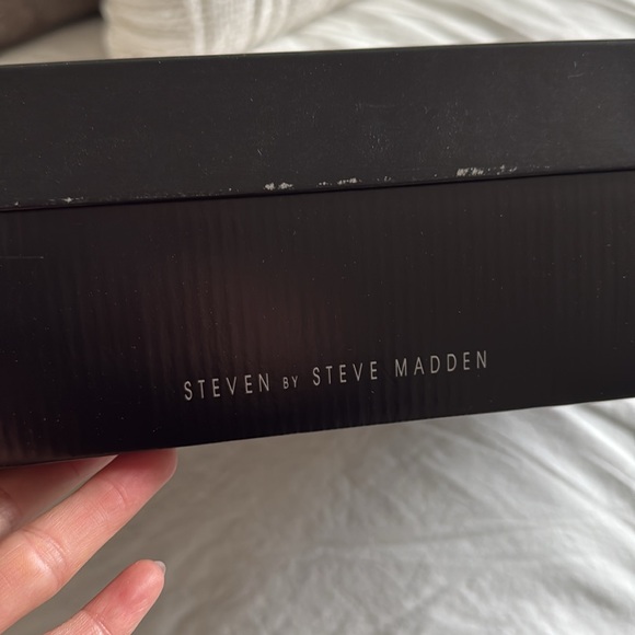 Steve Madden Black Boots - Picture 5 of 6
